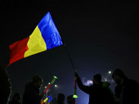 Jandarmeria Capitalei: spray iritant-lacrimogen folosit pentru detensionarea incidentelor din Piața Victoriei