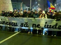 Proteste în Capitală de Ziua Culturii. Două mii de oameni au manifestat împotriva Guvernului și a „Legii Vexler”