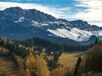 Moieciu: satul pitoresc de lângă Brașov, ideal pentru peisaje de vis. Ce să vizitezi dacă ajungi în inima Carpaților