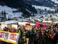 Proteste la Davos, înaintea Forumului Economic Mondial: ”Trump e simbolul imperialismului”