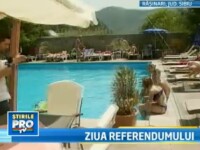 Canicula scoate votantii in chiloti la urne. Alex Dima relateaza din apropiere de Sibiu. VIDEO