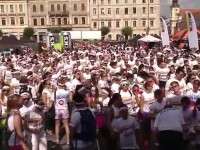 Mii de clujeni au alergat in cursa Color Run