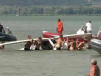 avion cazut in lacul Balaton, scos din apa de turisti