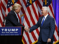 Donald Trump si Mike Pence