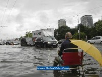 Furtuna a inundat strazile Capitalei