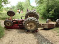 mort tractor