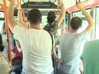 25 de autobuze RATB au ”primit” aer condiționat. Au mai rămas 455 fără