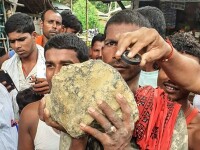 Un meteorit de aproximativ 15 kilograme a căzut pe un câmp din India