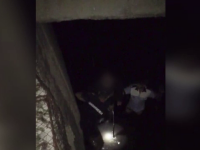 Un bătrân din județul Arad a petrecut ore bune într-un șanț, în apă rece. Cum a ajuns acolo