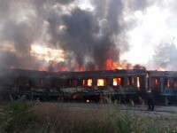 Incendiu la mai multe vagoane in Calea Giulești