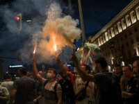 Bulgarii cer demisia guvernului. Protestatarii vor să blocheze parlamentul şi alte instituţii ale statului