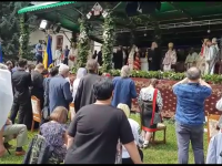 Mii de credincioși au fost prezenți la ceremonia de preluare a Arhiepiscopiei Sucevei și Rădăuților