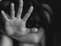 O tânără de 17 ani, violată zile în șir, după ce a fugit de acasă și a fost răpită pe stradă