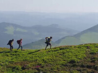 Munții Rodnei, perfecți pentru turiștii în căutare de natură sălbatică. Păduri și lacuri glaciare cât vezi cu ochii