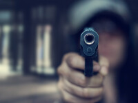 A luat masa cu familia și apoi și i-a împușcat toate rudele, rând pe rând