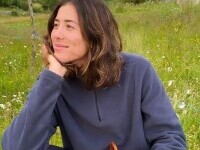 Vedeta internațională care își petrece vacanța în România. S-a filmat cântând o melodie a lui Puya. VIDEO