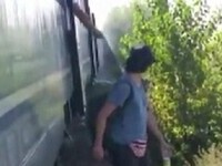 Panică într-un tren care se îndrepta spre litoral. Pasagerii au fost evacuați de urgență