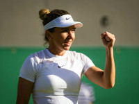 Simona Halep s-a calificat în sferturi la Wimbledon. Victorie entuziasmantă cu Paula Badosa, numărul 4 mondial