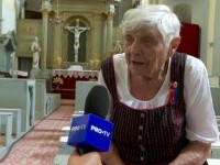 Cea mai vârstnică săsoaică, aniversată la sărbătoarea KronenFest: „Tinerețea mă apasă”