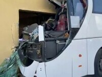 Cum s-ar fi produs accidentul mortal din Maramureș. Un autocar cu 50 de pasageri a intrat într-o casă
