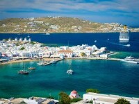 Turistă britanică, violată de un american „bogat” în toaleta unui hotel de pe o insulă grecească