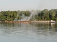 Cărbunele din trei barje blocate pe Dunăre arde din cauza caniculei. Sorin Grindeanu dă vina pe bulgari. |VIDEO