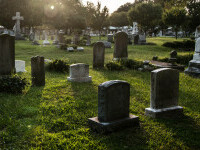 O familie a descoperit după 17 ani că în locul tatălui decedat fusese îngropată o necunoscută. Ce a urmat