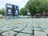 Coșuri de gunoi inteligente plasate pe străzile unui oraș din Belgia: Vorbesc cu oamenii și îi felicită pentru reciclare