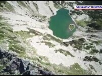 Trupul unui turist dispărut în Munții Retezat, găsit cu o dronă, după o noapte de căutări