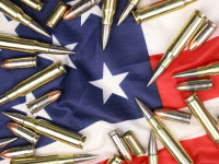 Vot în Congresul SUA pentru interzicerea armelor de asalt. Legea pare însă sortită eșecului în Senat