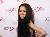 Vera Wang, apariție spectaculoasă de Crăciun. Ce ținută a purtat creatoarea de modă. FOTO