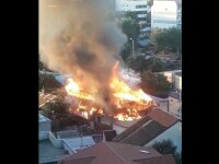 Incendiu la patru imobile din București. Se intervine cu mai multe autospeciale