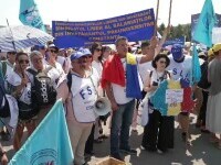 Înghețarea salariilor în 2026 scoate profesorii în stradă: „Ne-au tăiat sporurile, ne-au tăiat indemnizațiile”