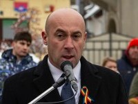 Prefectul Brașovului cere schimbarea legii: Nu doar urșii, ci toate animalele periculoase să poată fi împușcate