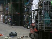 Legea reciclării textilelor, la jumătate de an de la implementare: România nu are infrastructura necesară
