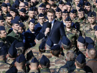 Macron promite miliarde în plus pentru bugetul apărării Franței: „Ca să fii temut, trebuie să fii puternic”. Trump, încântat