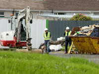 Irlanda începe săpăturile într-o fostă fosă septică, unde aproape 800 de bebeluși au fost îngropați de călugărițe