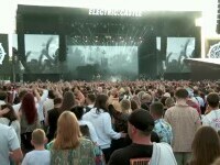 Electric Castle a prins culoare după zilele ploioase. Ținute spectaculoase, cozi la poze și energie maximă pe scenă