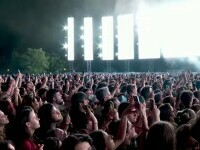 Explozii de culoare și energie la ultima zi de Electric Castle. ”Totul e magic aici!”
