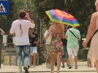 România se topește sub un „dom de căldură”. Sâmbătă e așteptată cea mai fierbinte zi a verii, cu 43 de grade la umbră