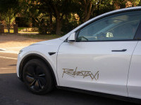 Tesla lansează robotaxi în zona San Francisco. Elon Musk și-a luat însă măsuri de siguranță, acțiunile companiei au crescut