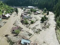 Imagini cu dezastrul din Moldova, după furtunile puternice: Locuințe distruse de viituri. Un dig construit recent a cedat