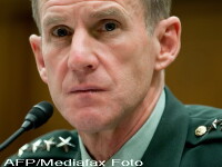 Obama l-a demis pe generalul McCrystal, comandantul NATO din Afganistan