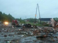 44 de morti in Rusia, dupa ce un avion a ratat aterizarea fortata pe o autostrada. FOTO si VIDEO