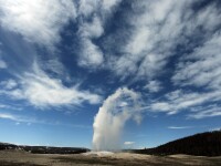 Super-vulcanul care ar putea paraliza oricand Statele Unite. Ce sanse sunt sa erupa in 2012