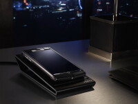 Vertu Signature Touch