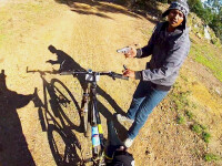 jaf filmat cu un GoPro de un biciclist