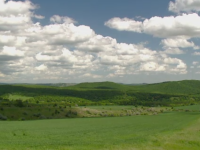 Podul peste Dunăre de la Brăila a deschis o regiune turistică inedită: Munții Măcin - cei mai bătrâni munți din țara noastră