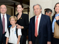 Angelina Jolie cu fiica sa Shiloh in Turcia FOTO GETTY