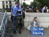 Tinerii au iesit sa protesteze in Londra, dupa rezultatul pro BREXIT al referendumului in Marea Britanie